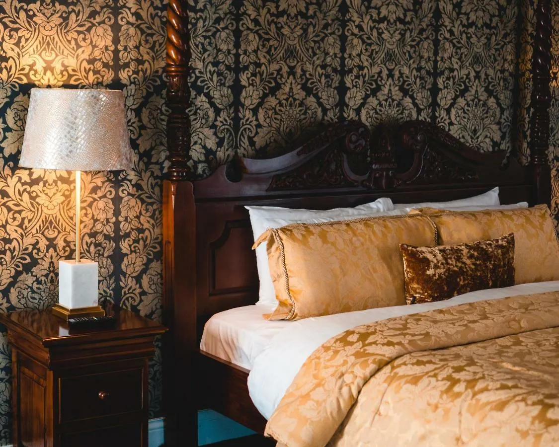 Raheen Woods Hotel Athenry 4*,  Ireland